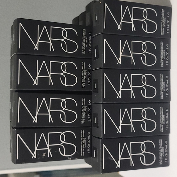 ✅ALL SHADES ~ NARS Light Reflecting Advanced Skincare Foundation ~ NIB - Picture 9 of 16